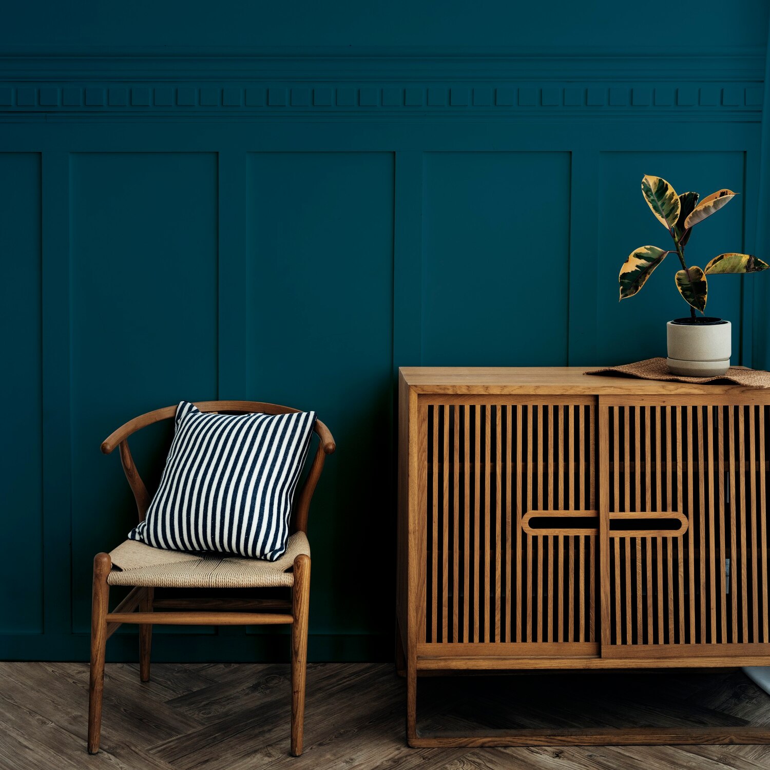 Wood cabinet